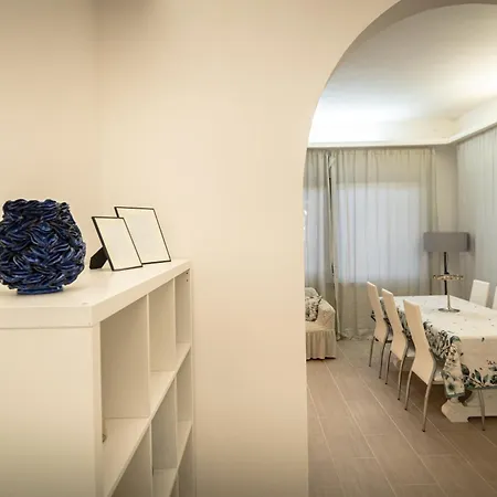 Torre Del Capitano - La Pineta Appartement